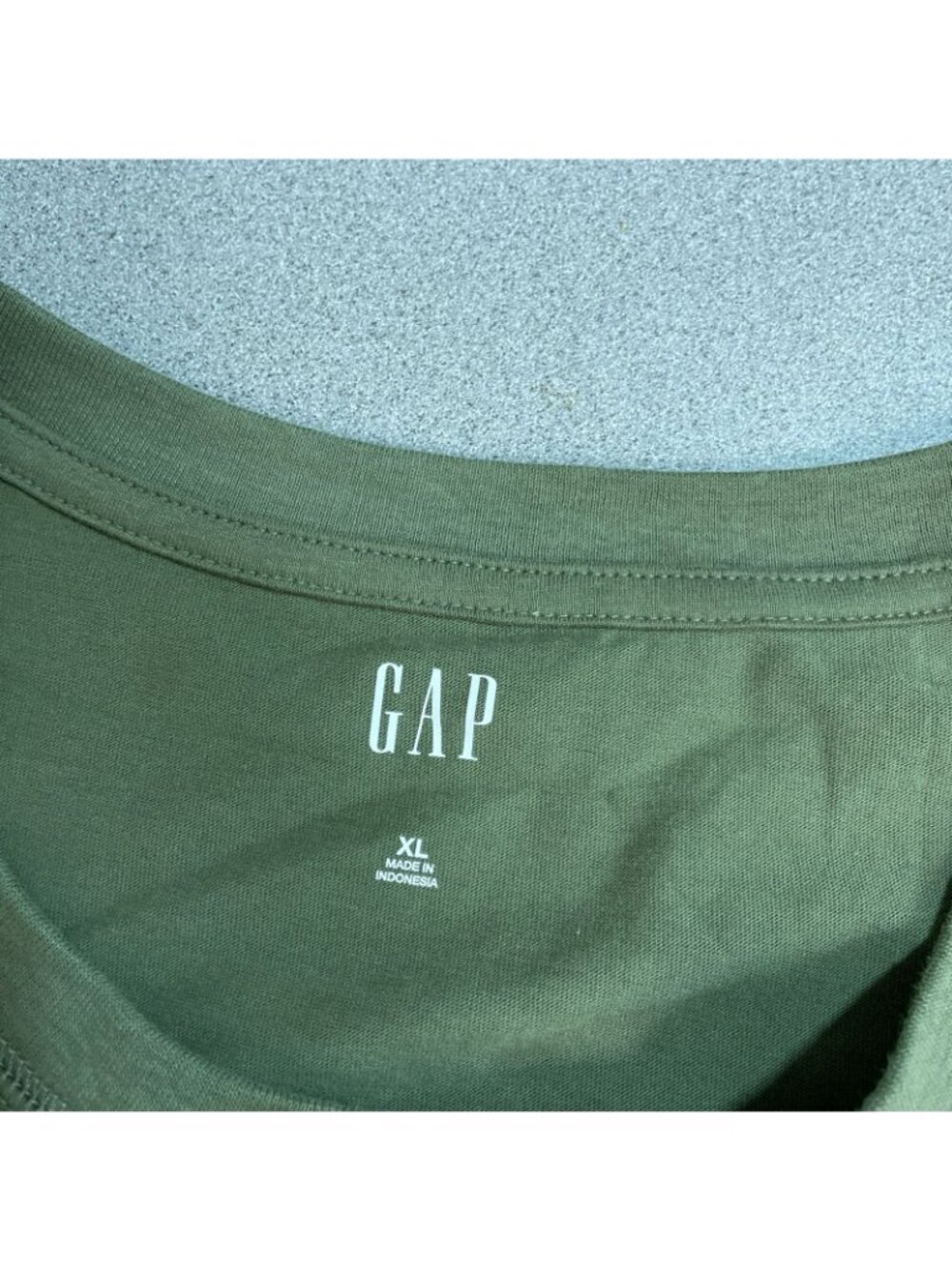 NWOT Gap Men's XL Green Henley Short Sleeve T-Shirt - Picture 8 of 10